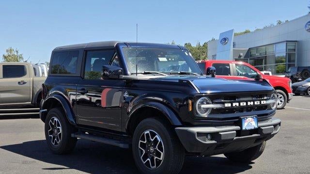2021 Ford Bronco Base