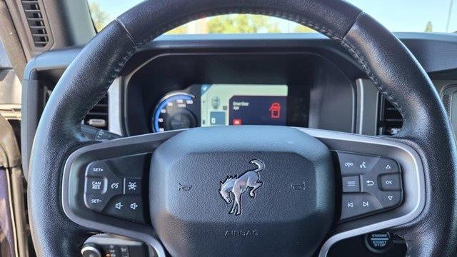 2021 Ford Bronco Base
