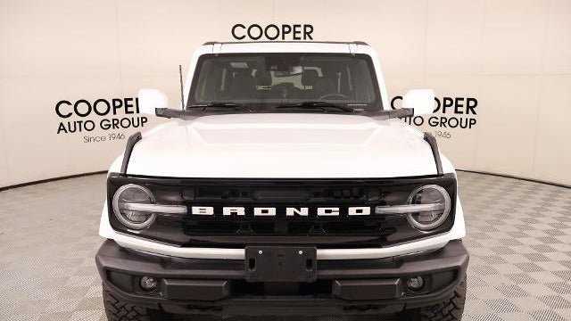 2023 Ford Bronco Base