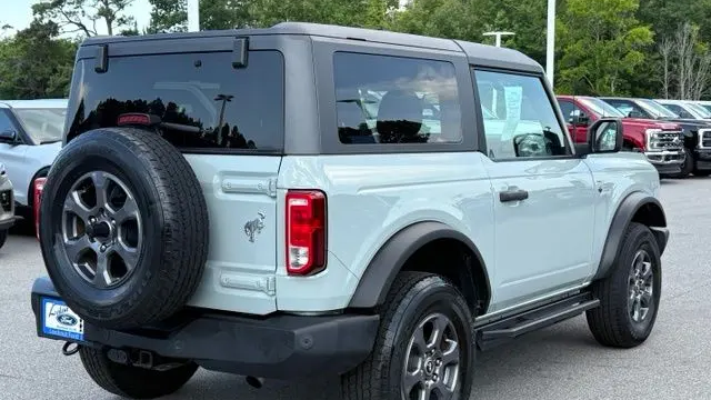 2022 Ford Bronco Base