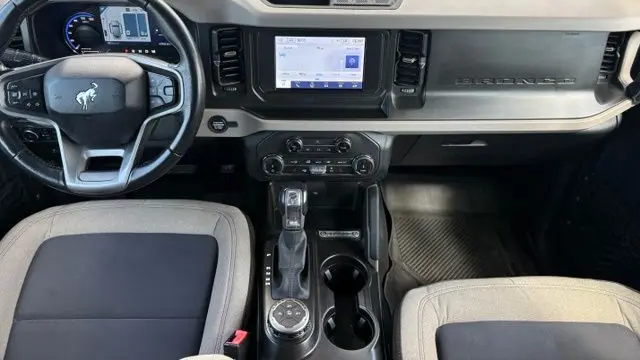 2022 Ford Bronco Base