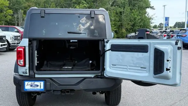 2022 Ford Bronco Base