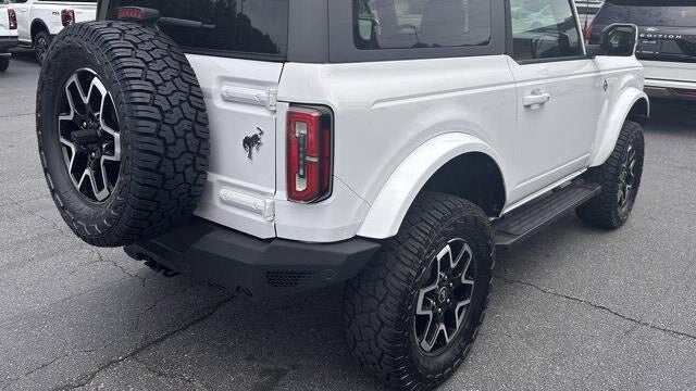 2021 Ford Bronco Base