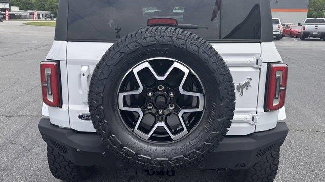 2021 Ford Bronco Base