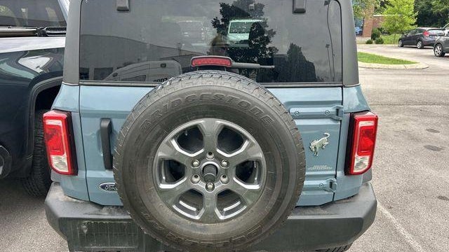 2023 Ford Bronco Base