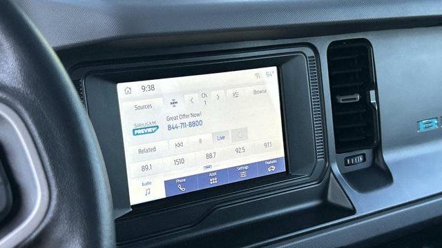 2023 Ford Bronco Base