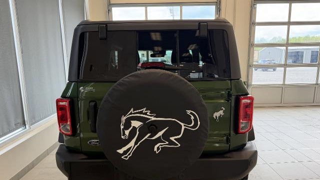 2023 Ford Bronco Base