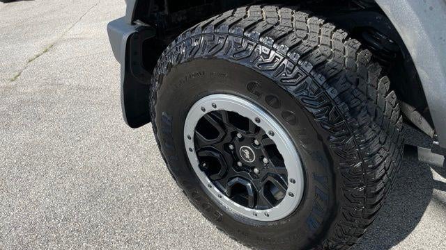 2022 Ford Bronco Base