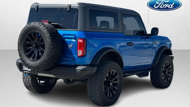 2022 Ford Bronco Base