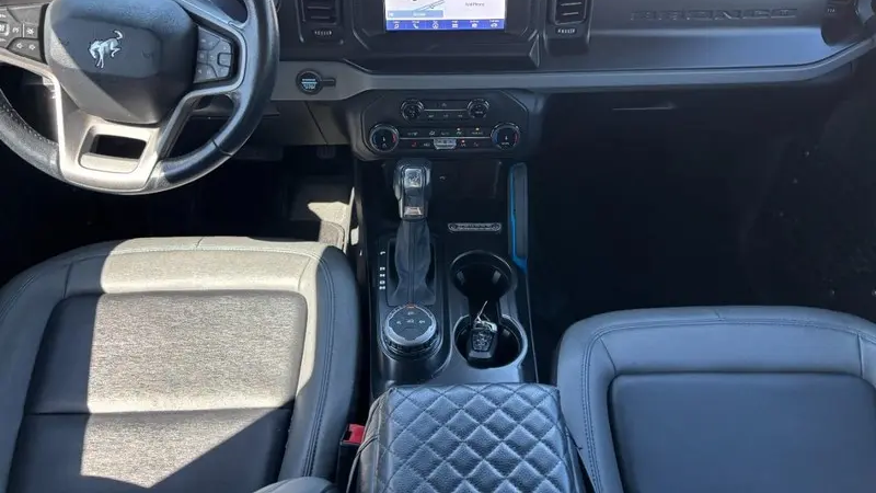 2022 Ford Bronco Base