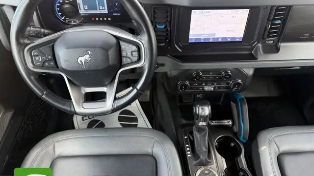 2022 Ford Bronco Base
