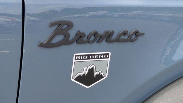 2023 Ford Bronco Base
