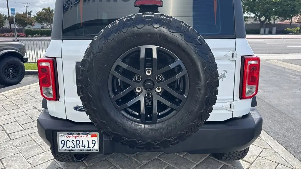 2022 Ford Bronco Base
