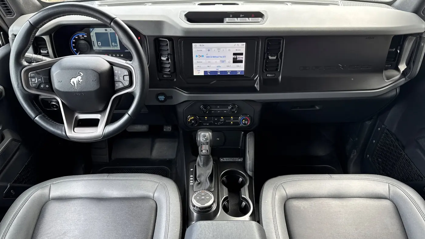 2023 Ford Bronco Base