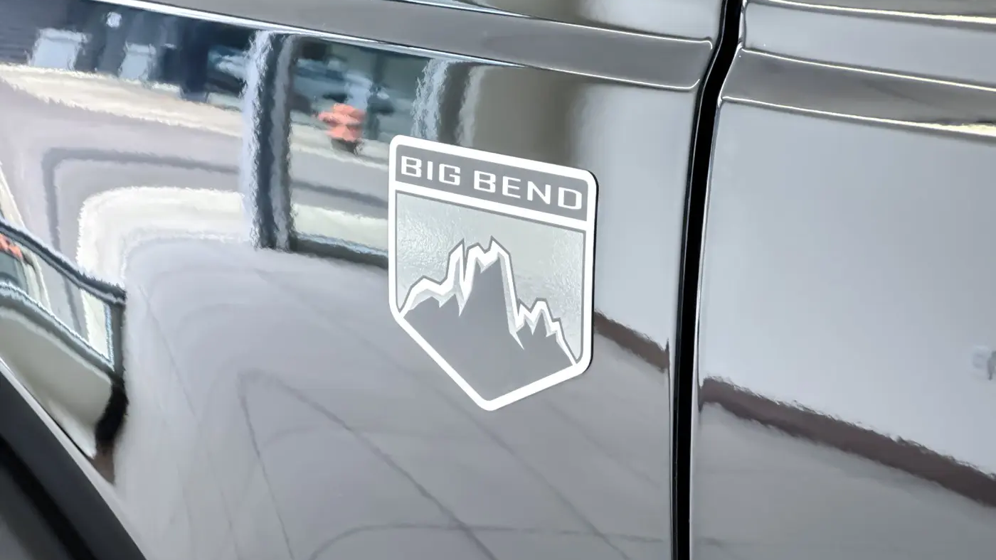 2023 Ford Bronco Base
