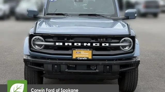 2023 Ford Bronco Base