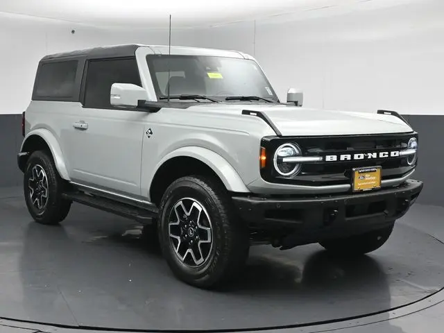 2023 Ford Bronco - $44,495