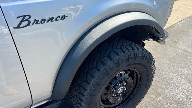 2021 Ford Bronco Base