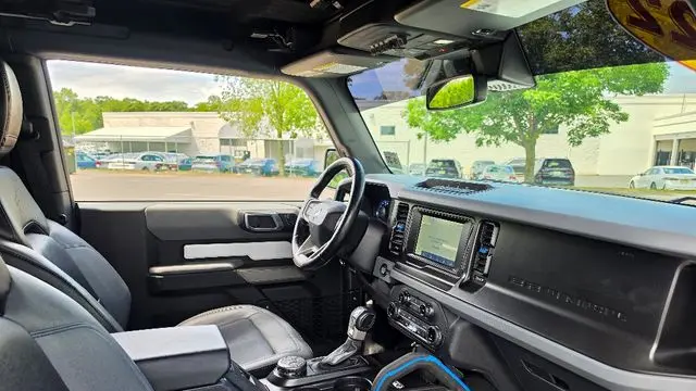 2022 Ford Bronco Black Diamond