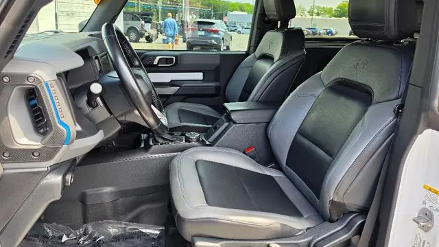 2022 Ford Bronco Black Diamond