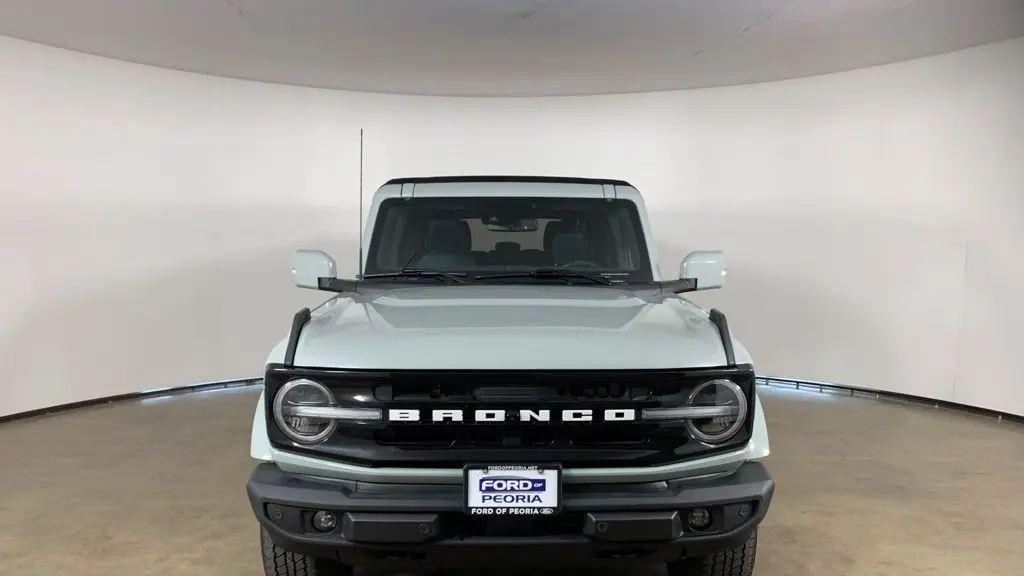2021 Ford Bronco Base