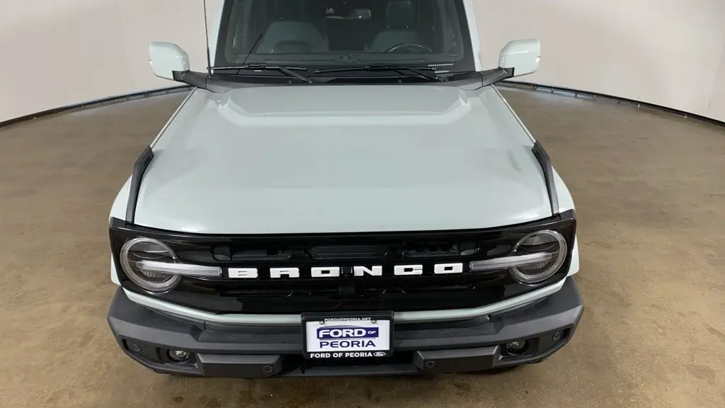 2021 Ford Bronco Base