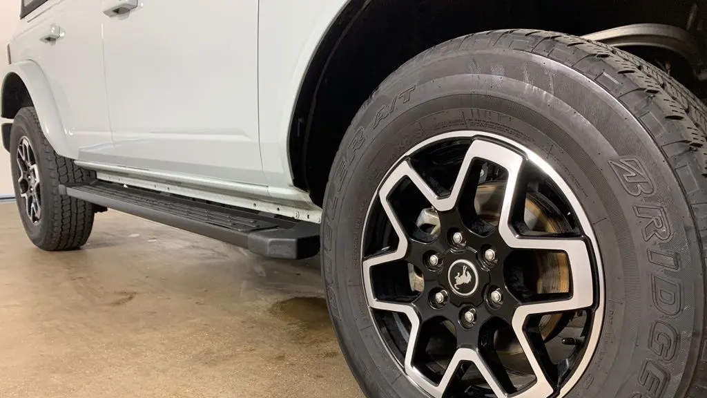 2021 Ford Bronco Base