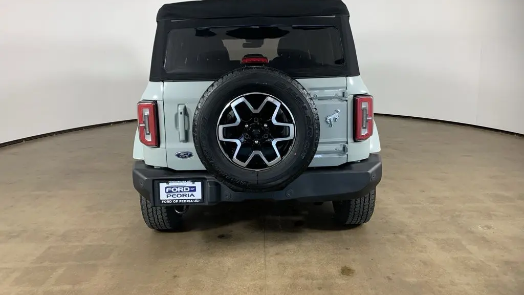 2021 Ford Bronco Base