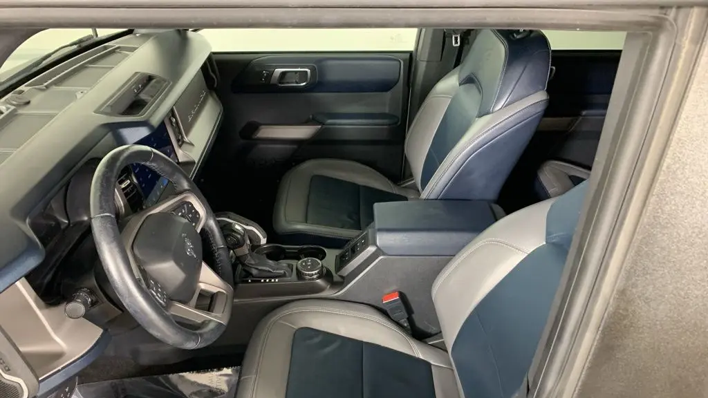 2021 Ford Bronco Base