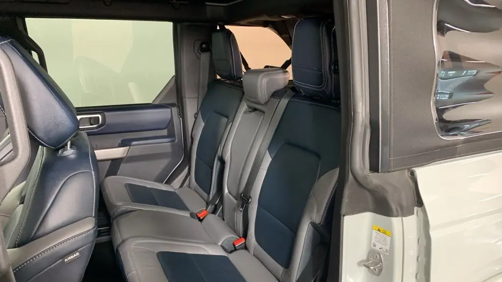 2021 Ford Bronco Base