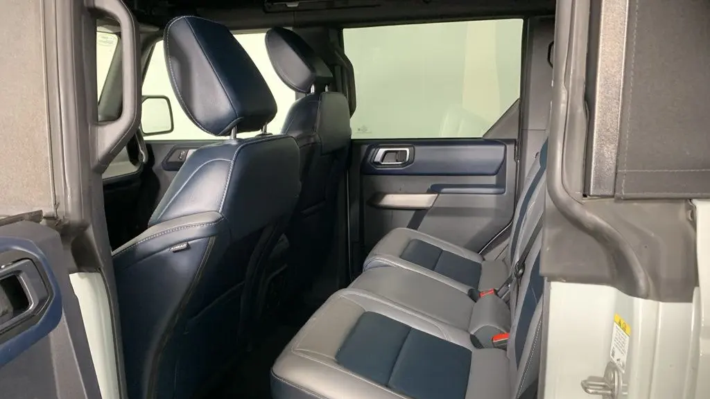 2021 Ford Bronco Base