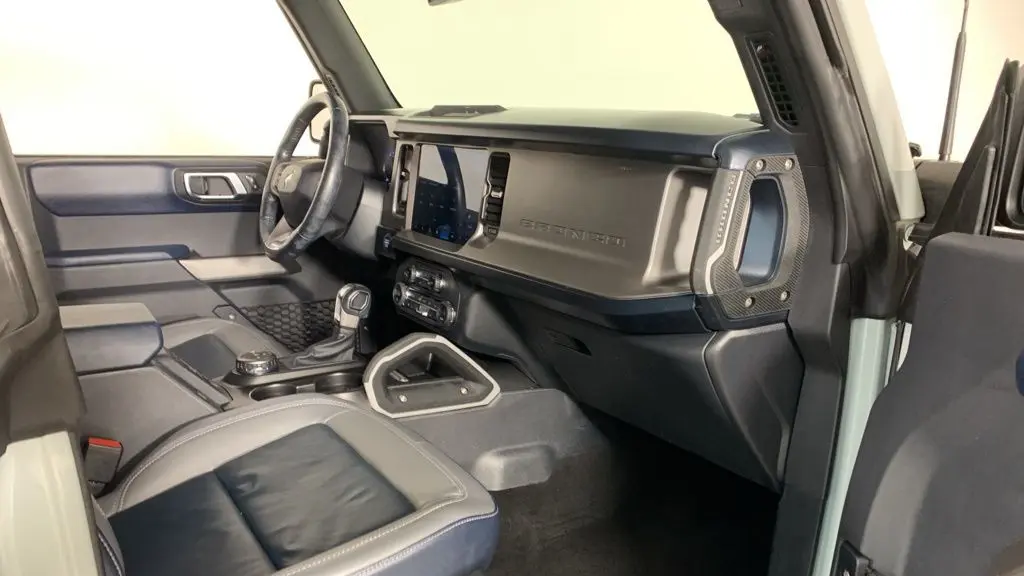 2021 Ford Bronco Base