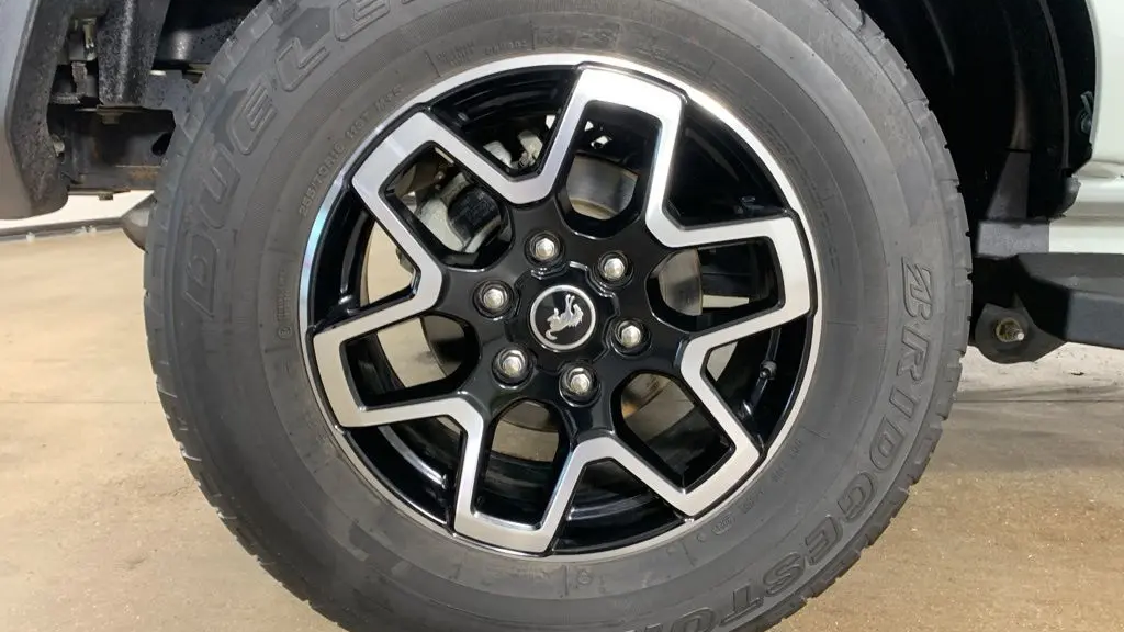 2021 Ford Bronco Base