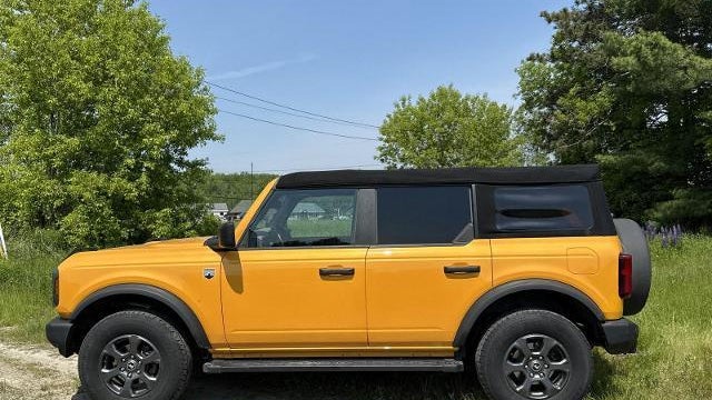 2022 Ford Bronco Base