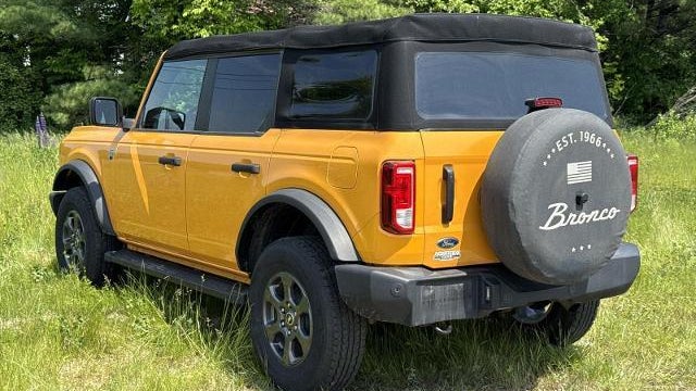 2022 Ford Bronco Base