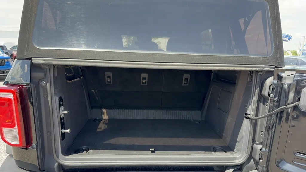 2023 Ford Bronco Base