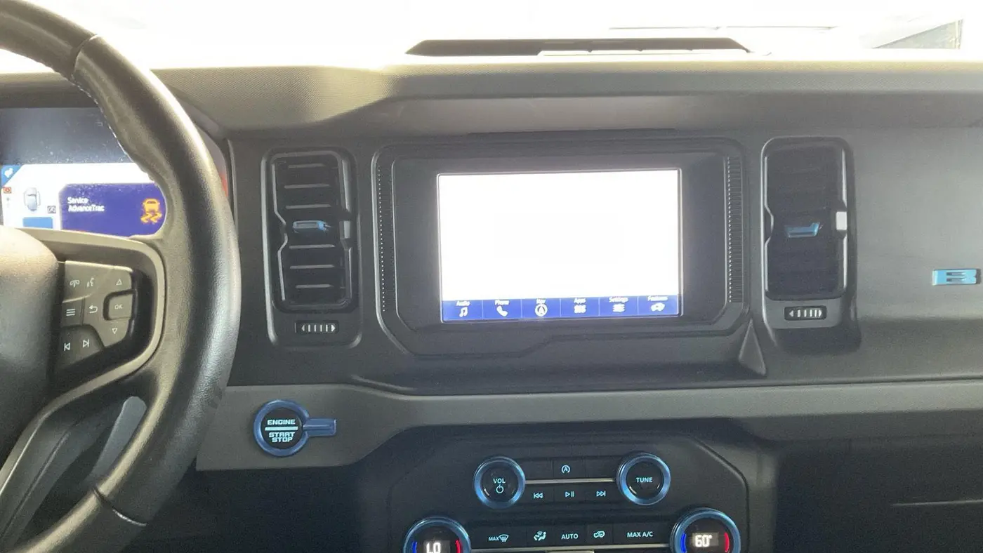 2023 Ford Bronco Base