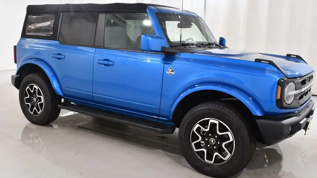 2021 Ford Bronco Base