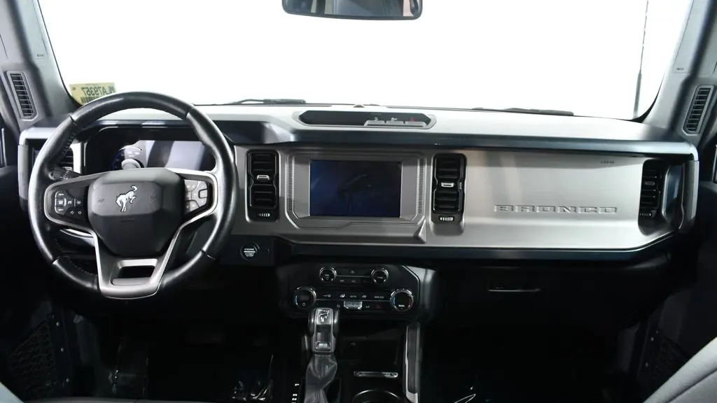 2021 Ford Bronco Base