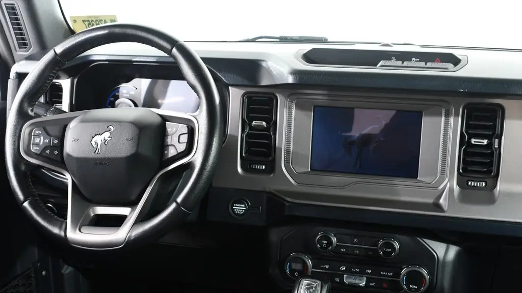 2021 Ford Bronco Base
