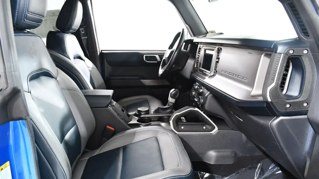 2021 Ford Bronco Base