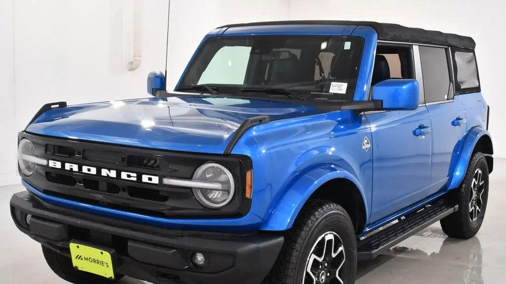 2021 Ford Bronco Base