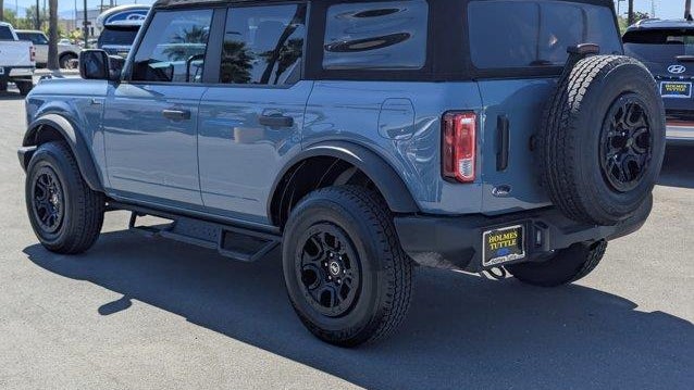 2021 Ford Bronco Base