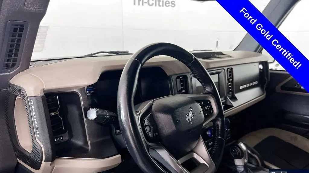 2021 Ford Bronco Base