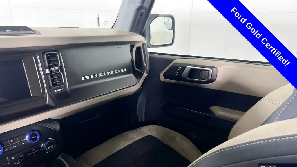 2021 Ford Bronco Base