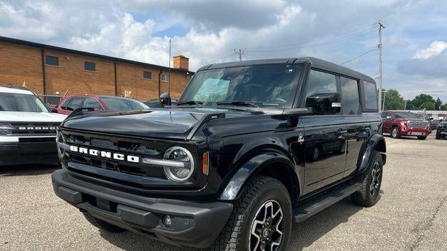 2023 Ford Bronco Base