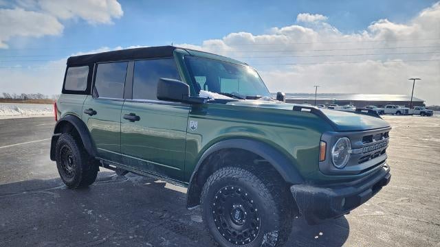 2023 Ford Bronco Base
