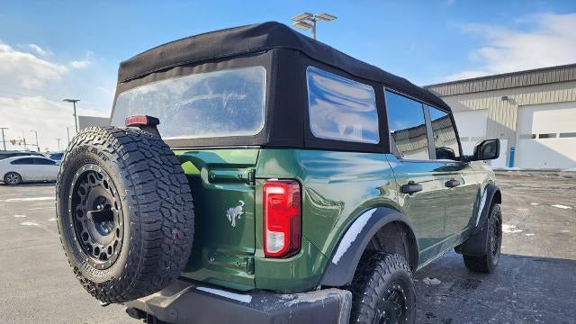 2023 Ford Bronco Base