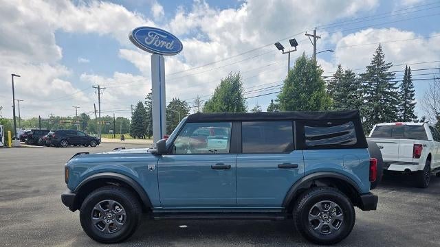 2021 Ford Bronco Base