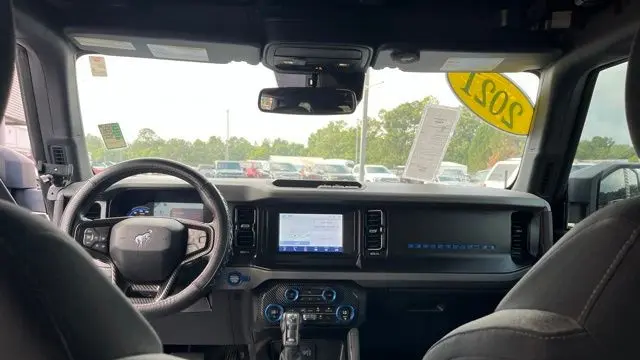 2021 Ford Bronco Base